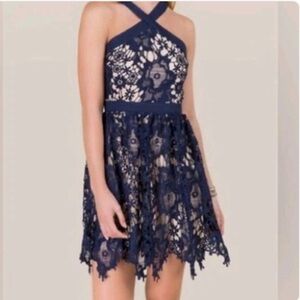 Francesca’s Carley Crochet Lace Dress Navy Nude Crisscross Back Sz M